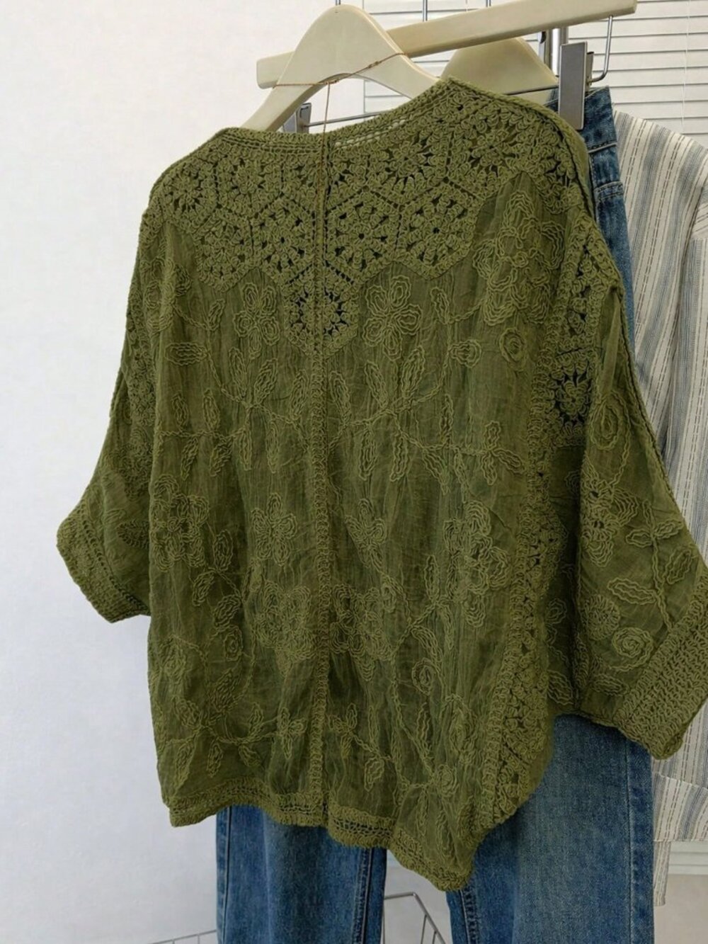 Green Boho Crochet Women's Cardigan with Floral Geometric Lace V-Neck Button-Up - Picture 2 of 7